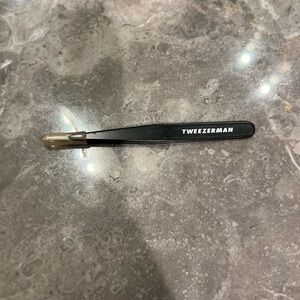 Tweezerman Stainless Steel Point Tweezer